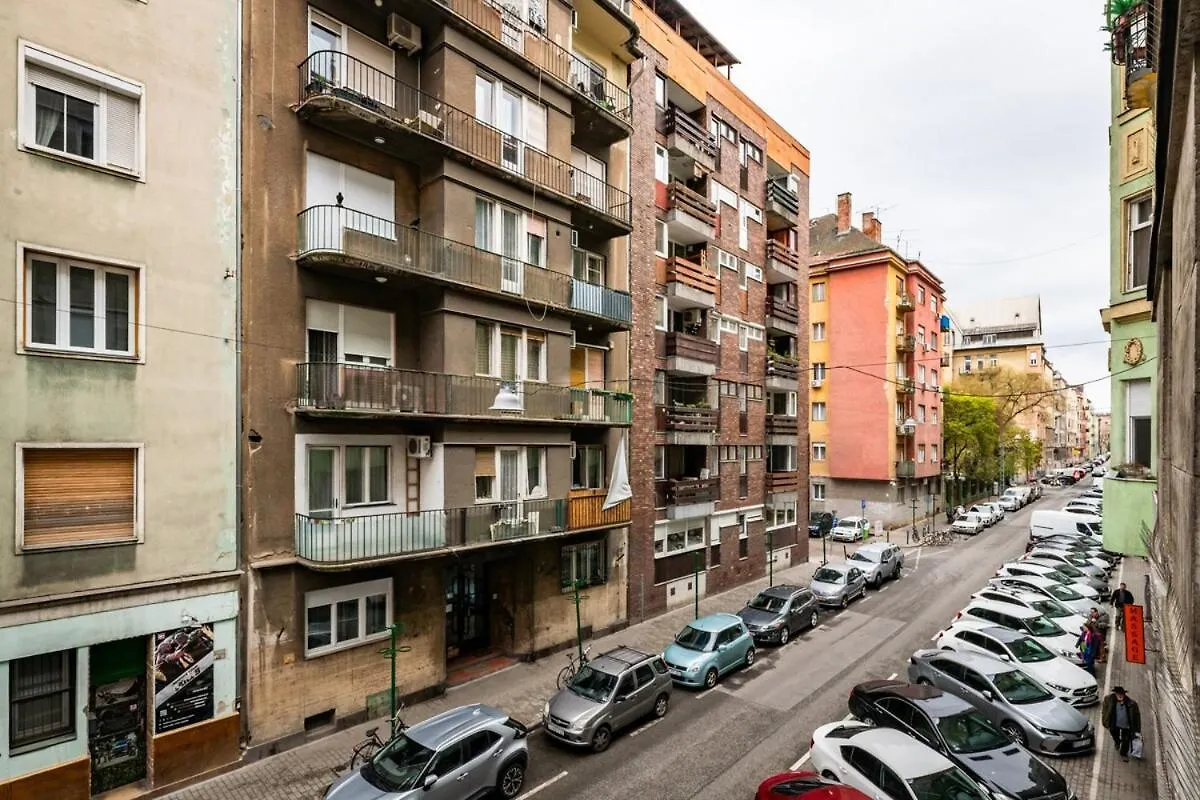Apartment West Side Studio Budapest