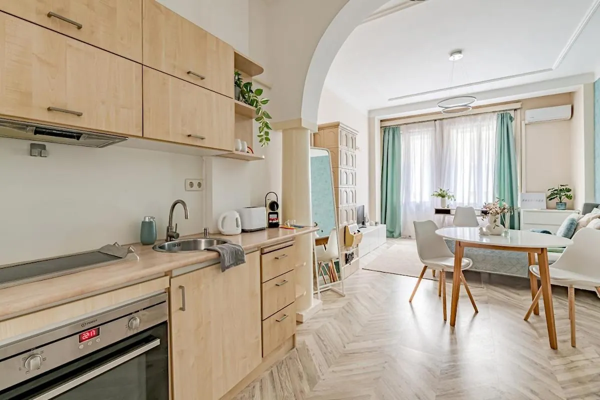 West Side Studio Budapest Apartment