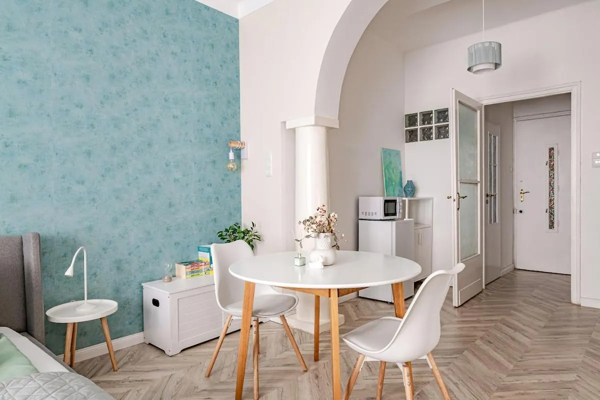 Apartment West Side Studio Budapest